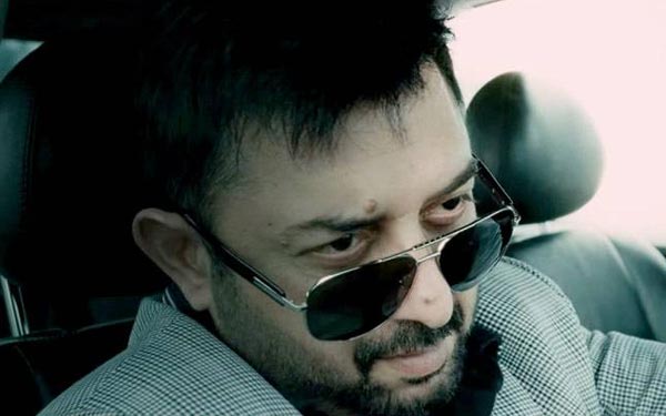 aravind swamy,roja,thani oruvan movie,telugu remake  వెటరన్‌ హీరో సుడితిరిగింది..! 